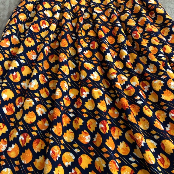 LuLaRoe Flower Dress with Pockets - Picture 2 of 6